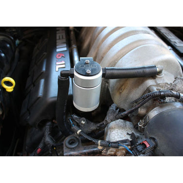J&L OSC 3.0 OIL SEPERATOR RH SIDE - BLACK (2005-2010 6.1L HEMI SRT8 JEEP & CHRYSLER 300))